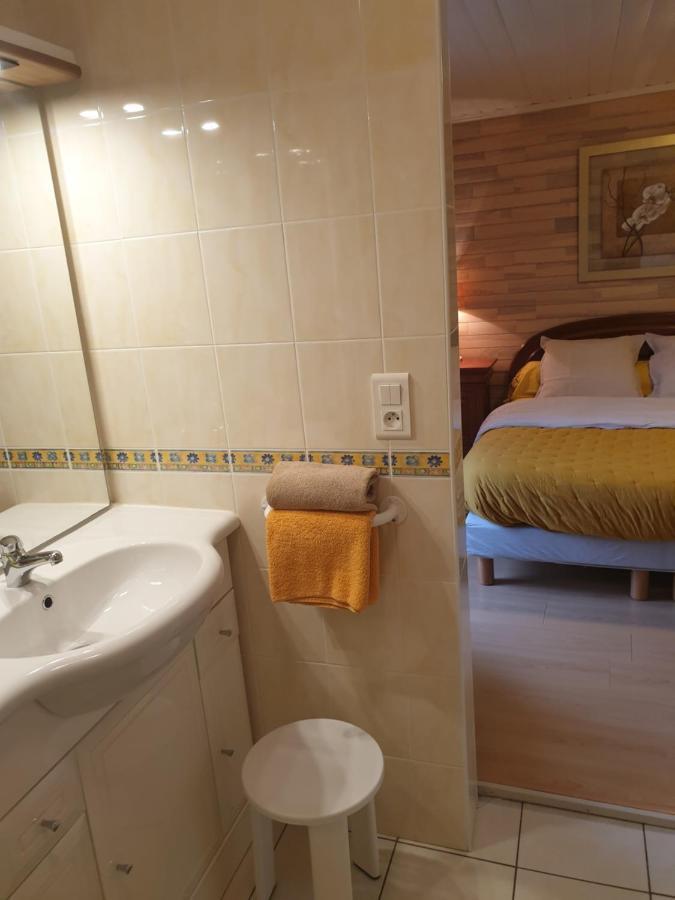 Chambres D'Hotes Kerioret Izella Kerlaz Eksteriør bilde