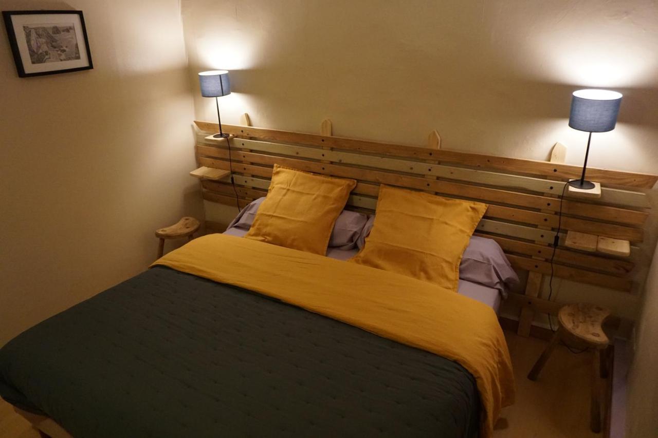 Chambres D'Hotes Kerioret Izella Kerlaz Eksteriør bilde